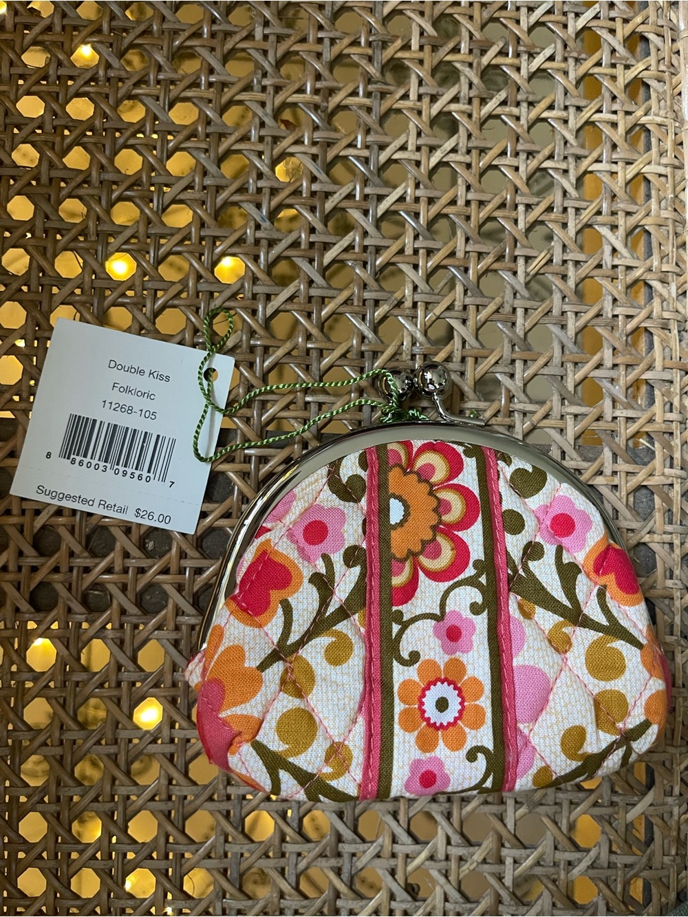 Vera Bradley Vintage “Folkloric” Pink Floral Quilted Kiss-Lock Coin Purse NWT - Picture 7 of 7